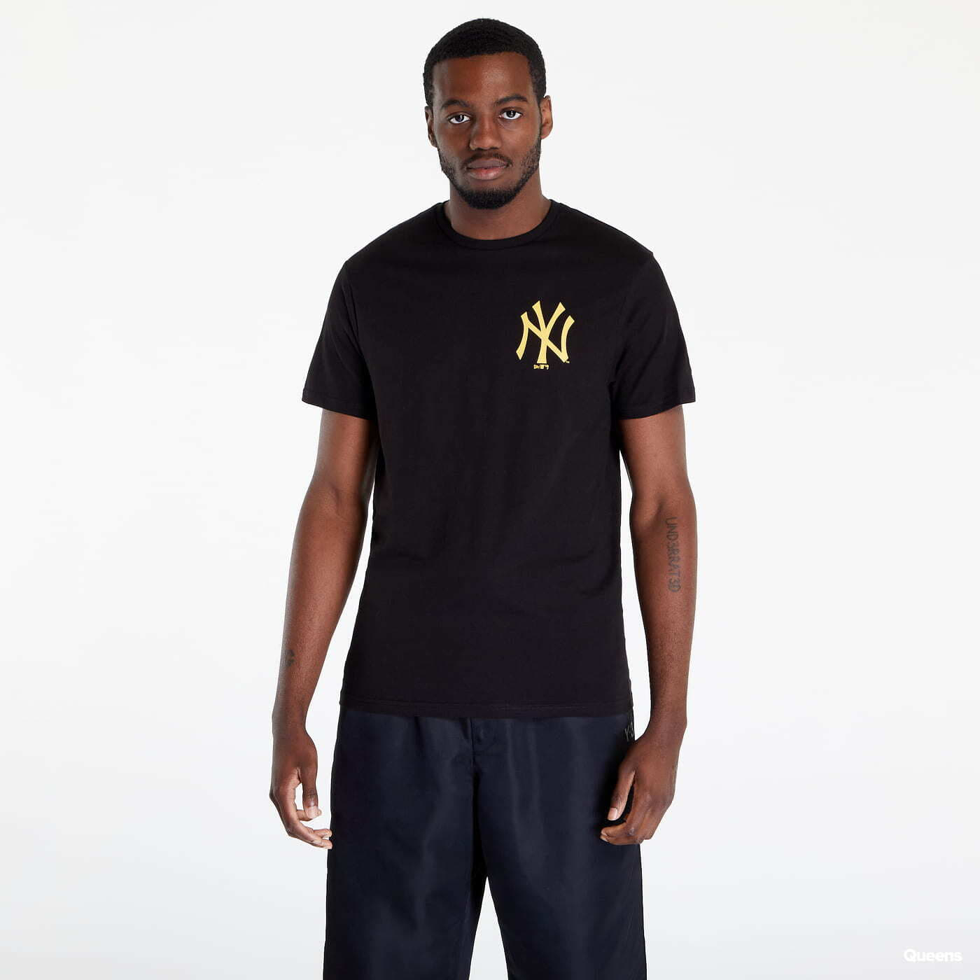 T-shirts New Era MLB League Essential Tee New York Yankees Černé