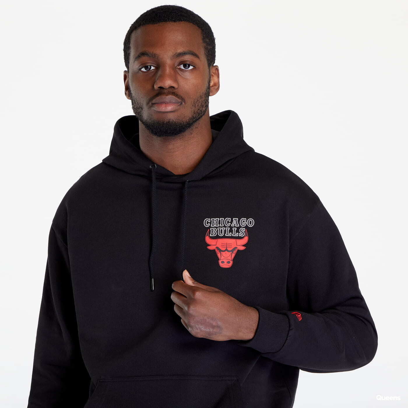 Chicago bulls black hoodie 2025