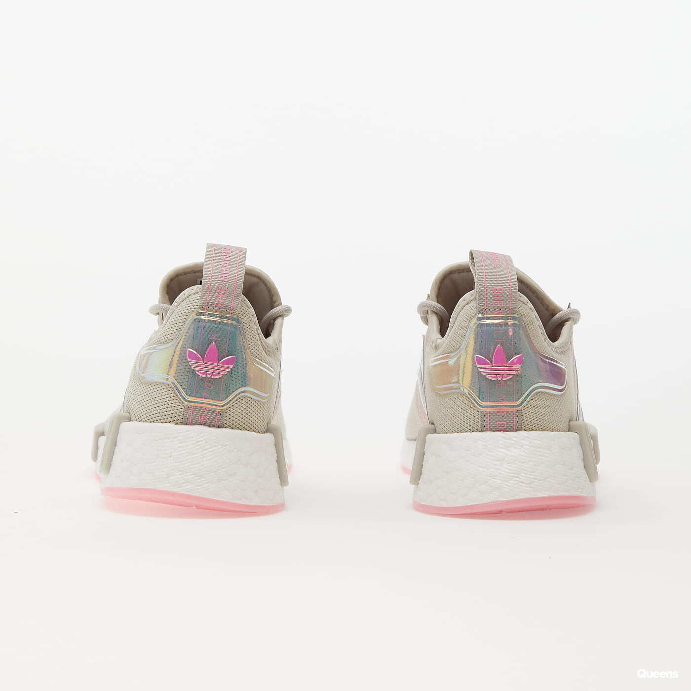 Adidas nmd r1 baby pink on sale