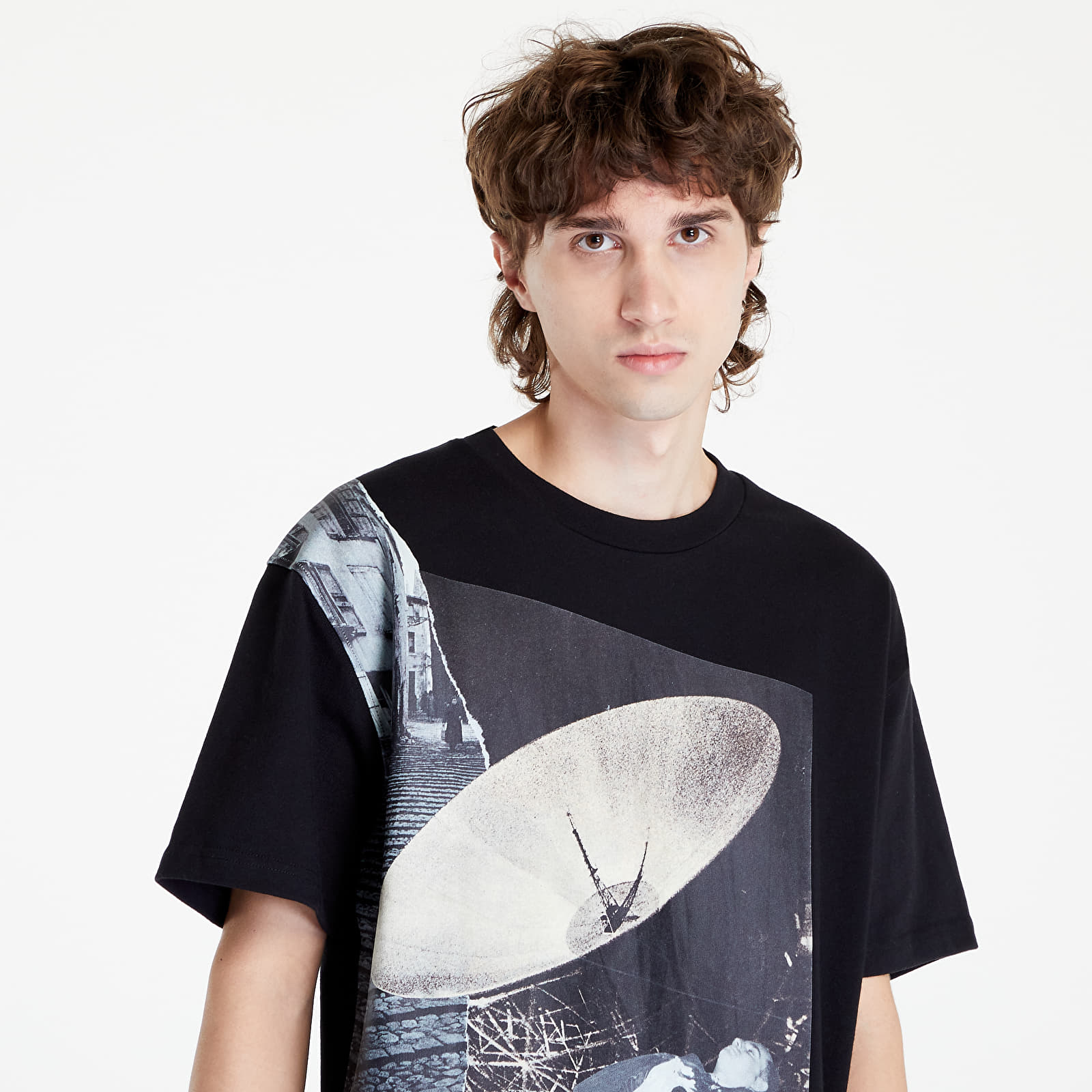 T-paidat PLEASURES x Psychic TV Ultravision Heavyweight T Shirt Black
