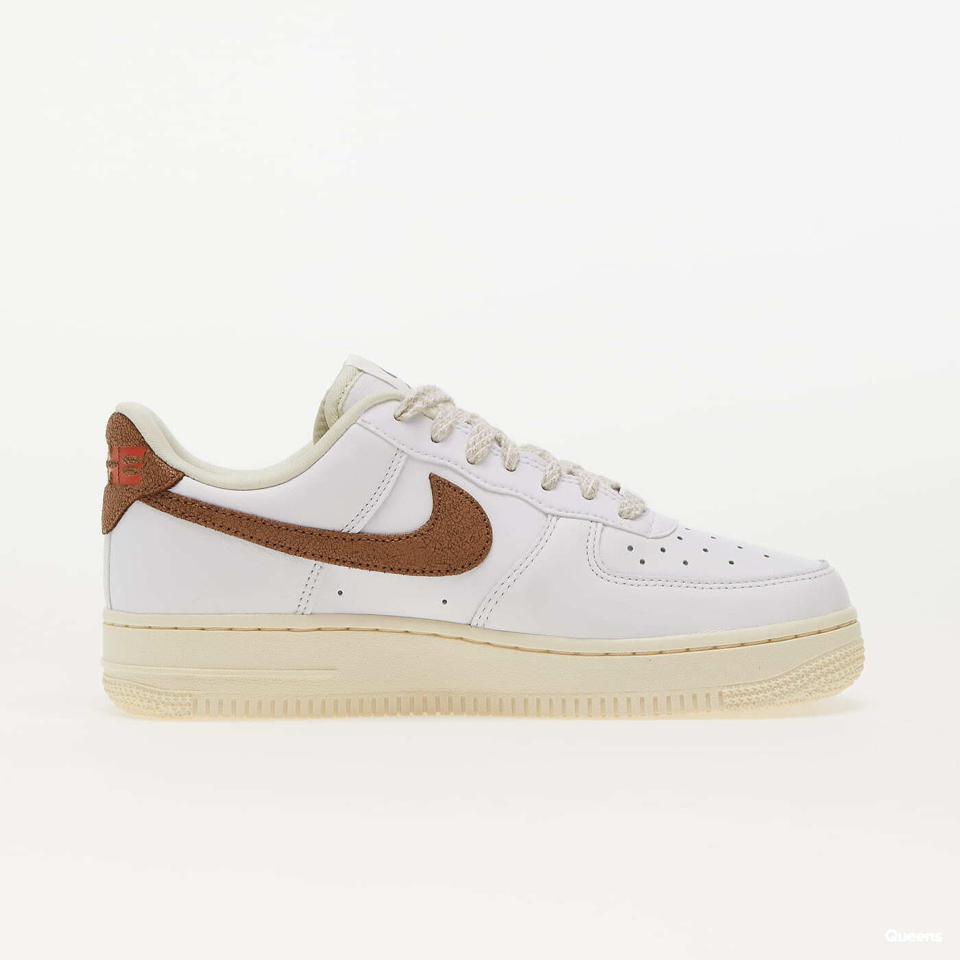 Sieviešu kedas un apavi Nike WMNS Air Force 1 ´07 LX White/ Archaeo Brown-Coconut Milk