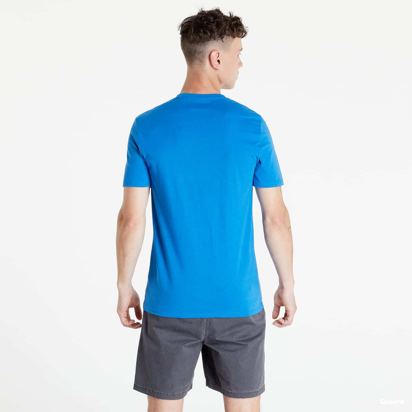 Trička GUESS Triangl Logo T-Shirt Blue