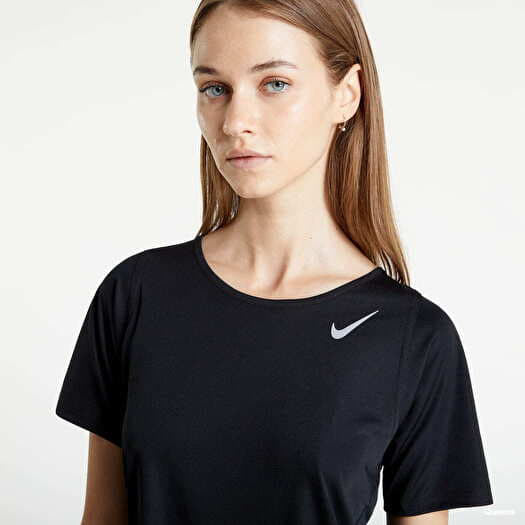 Nike t shirt pastel online
