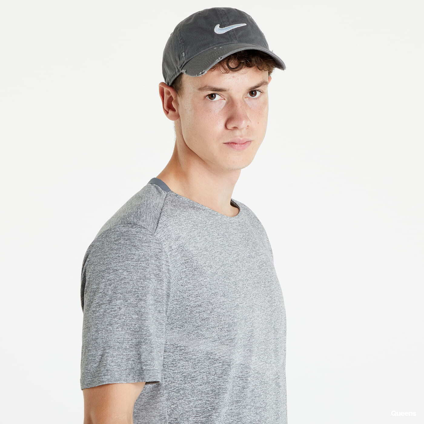 Tricouri  Nike Dri-FIT Rise 365 T-Shirt Grey
