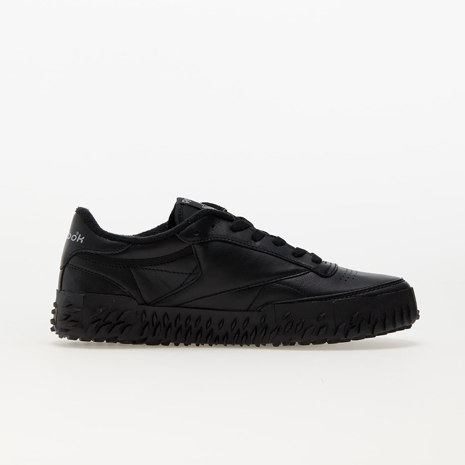 Women s sneakers and shoes Reebok Club C Vibram Core Black Core Black Pure Grey 5 Queens