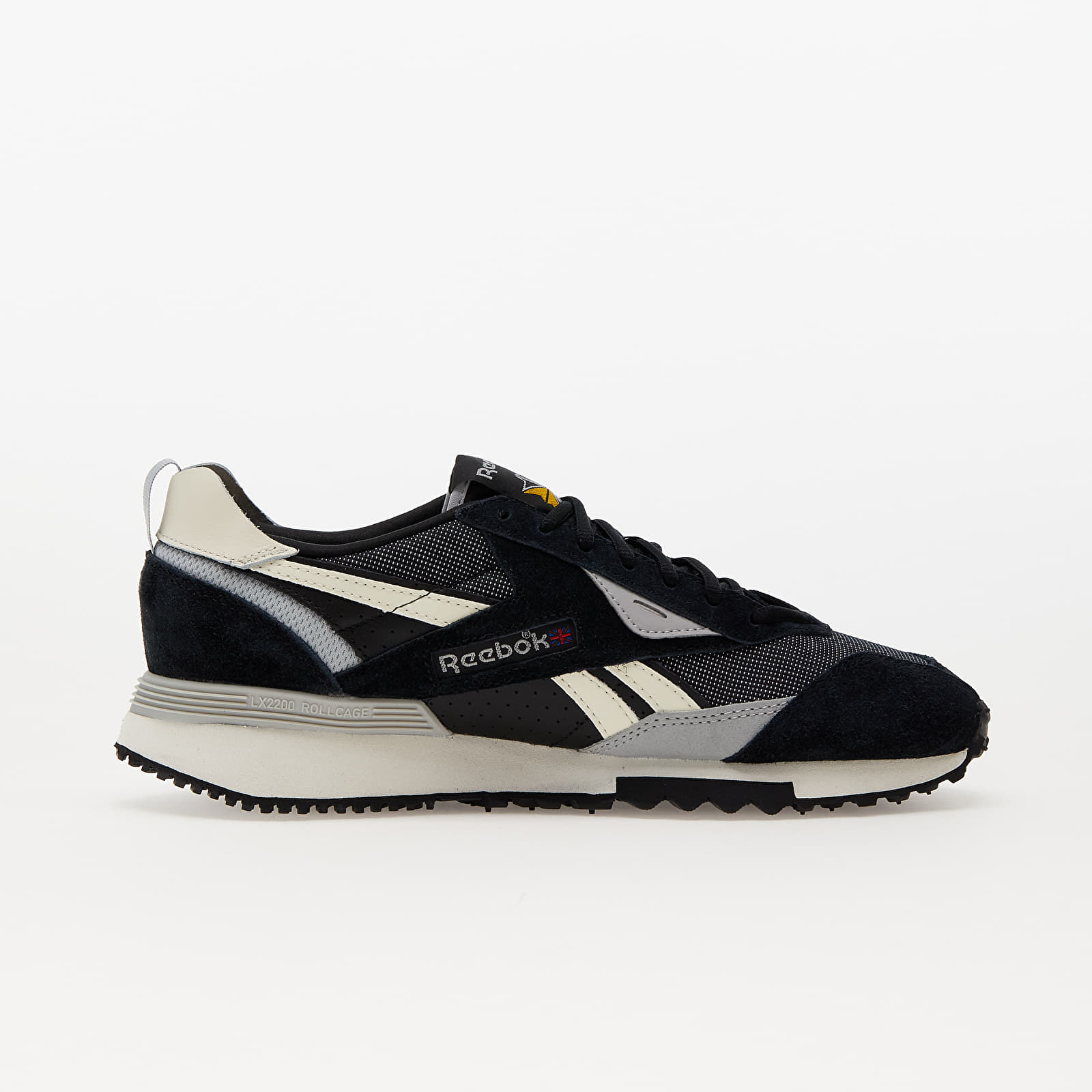 Zapatillas mujer Reebok LX2200 Core Black/ Classic White/ Pure Grey 3