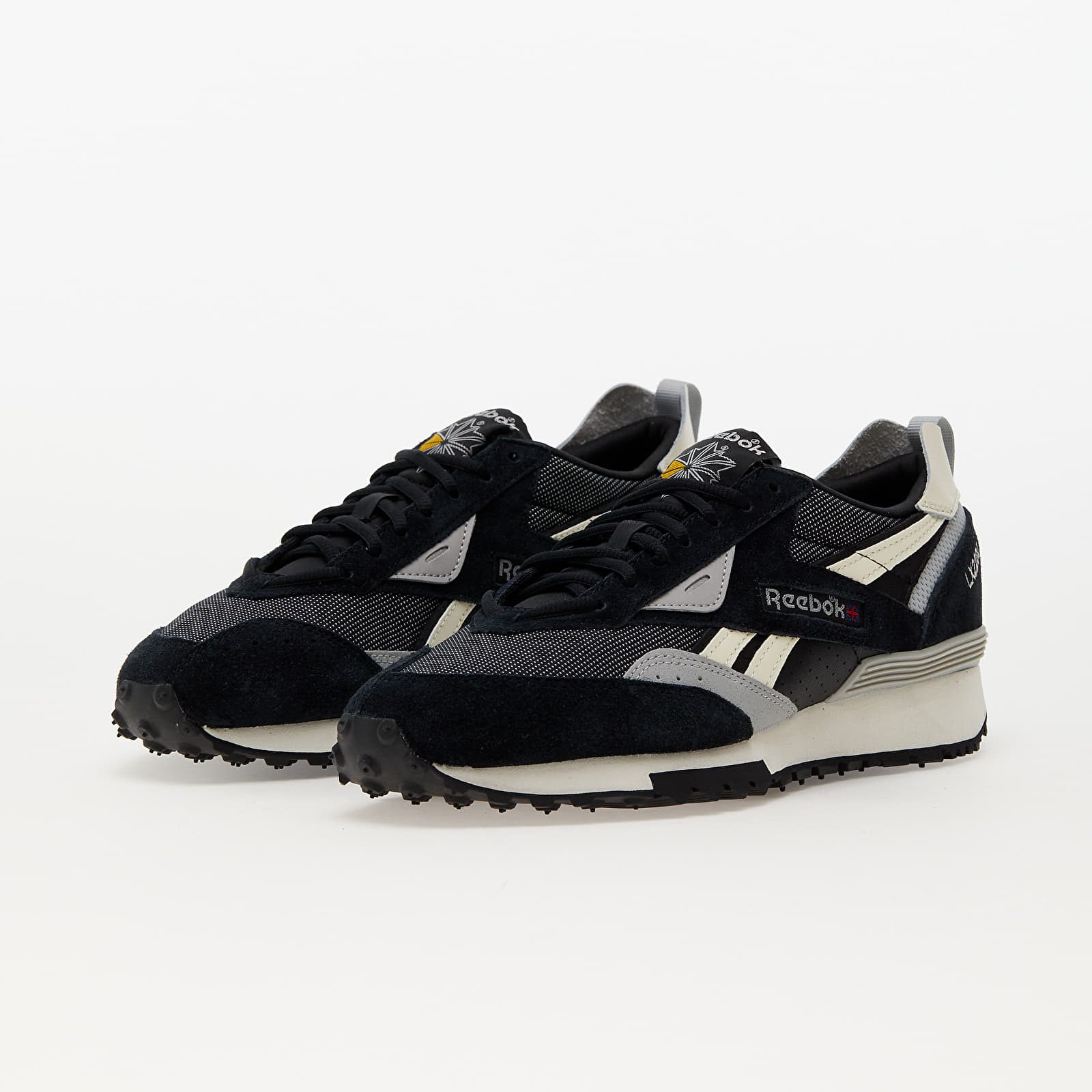 Zapatillas mujer Reebok LX2200 Core Black/ Classic White/ Pure Grey 3