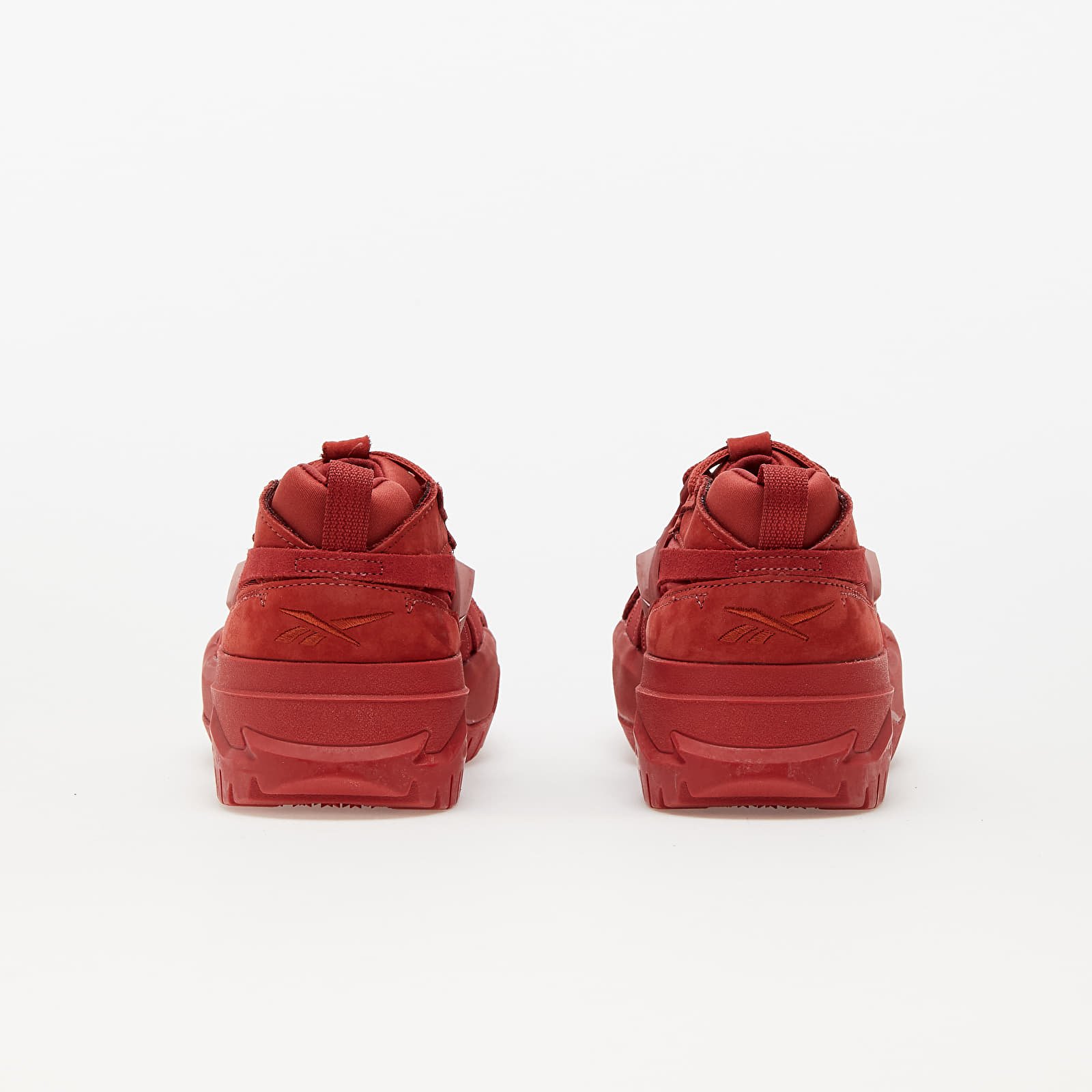 Sneakers och skor för kvinnor Reebok x Cardi B Club C V2 Mars Red/ Mars Red/ Mars Red