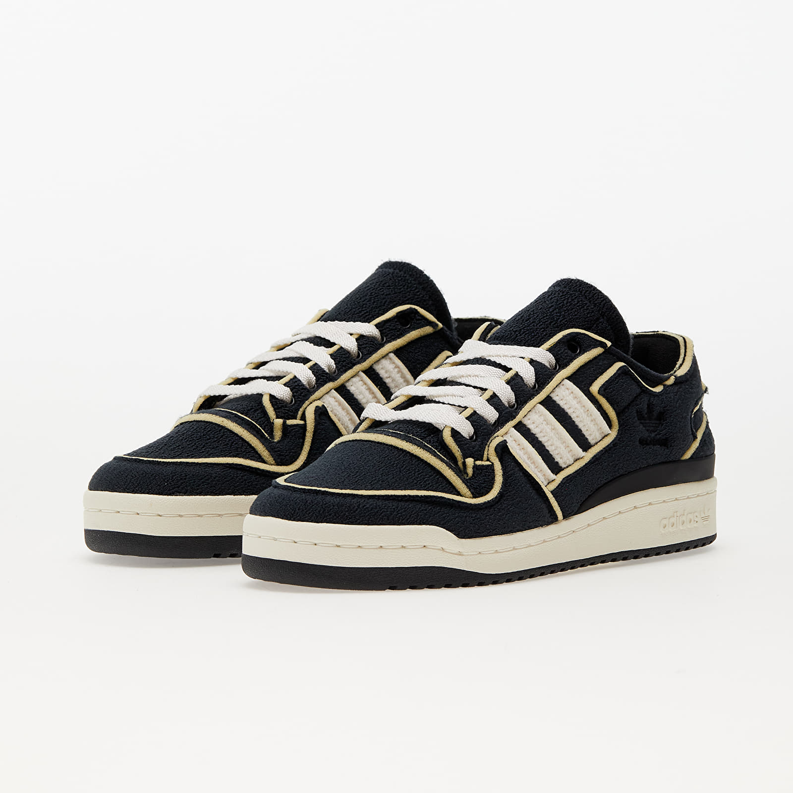 Încălțăminte și sneakerși pentru bărbați adidas Originals Cozy Forum 84 Low Core Black/ Core White/ Off White