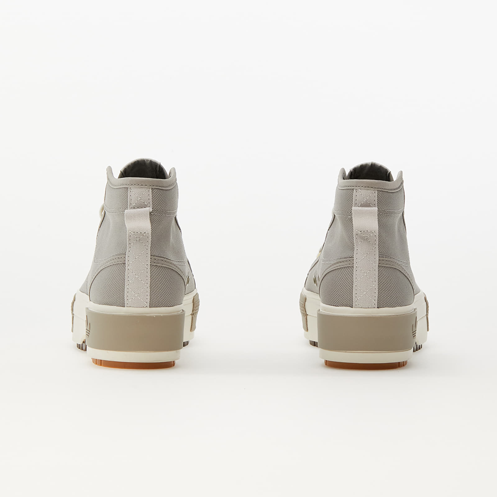 Sneakers und Schuhe fur Frauen adidas Originals Nizza Trek W Fear Grey Grey One Light Brown Queens