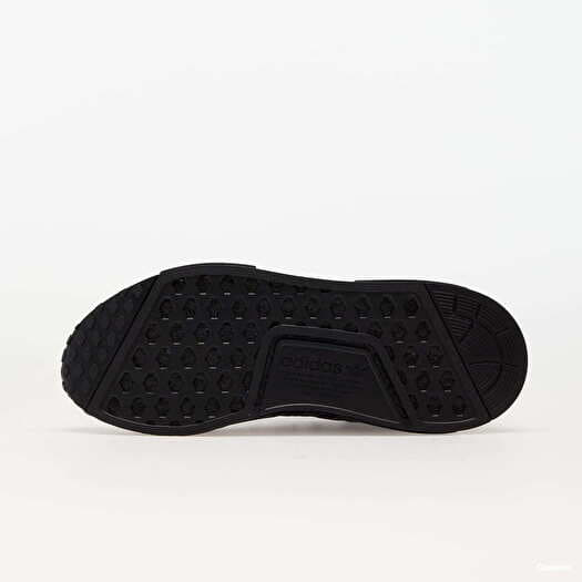 Adidas nmd r1 triple black japan best sale