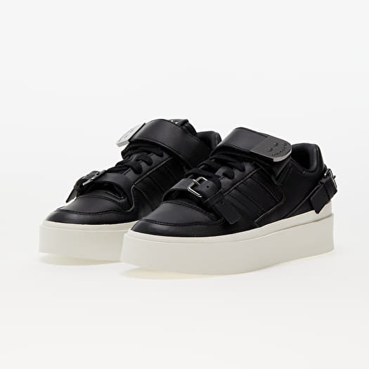 Sneakers und Schuhe fur Frauen adidas Originals Forum Bonega W Core Black Core Black Off White Queens