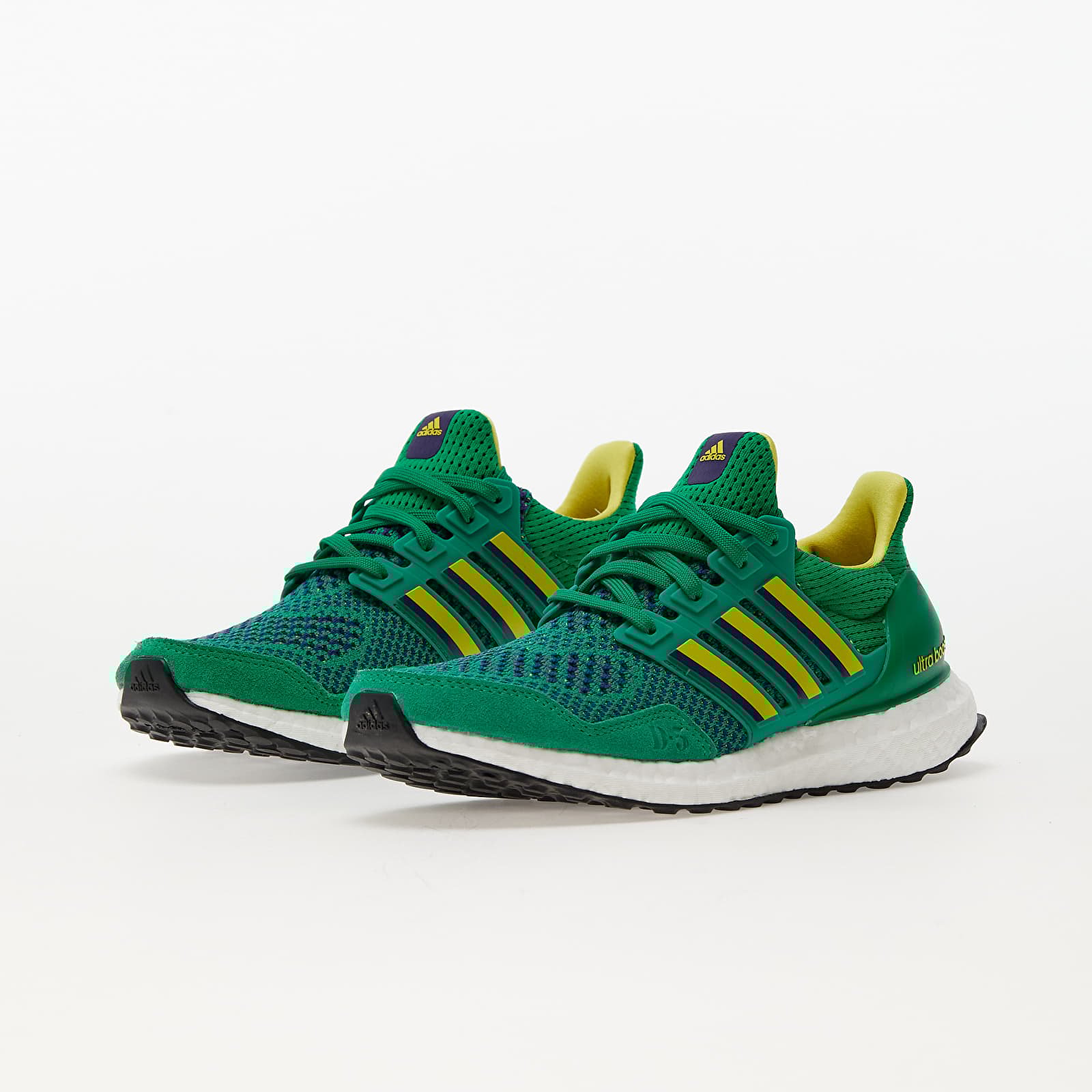 Încălțăminte și sneakerși pentru bărbați adidas Performance x Mighty Ducks UltraBOOST 1.0 DNA Tea Green/ Impossible Yellow/ Team Copper