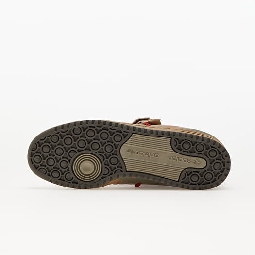 Turnschuhe und Schuhe fur Manner adidas Originals Forum 84 Camp Low Cardboard Scarlet Utility Grey Queens