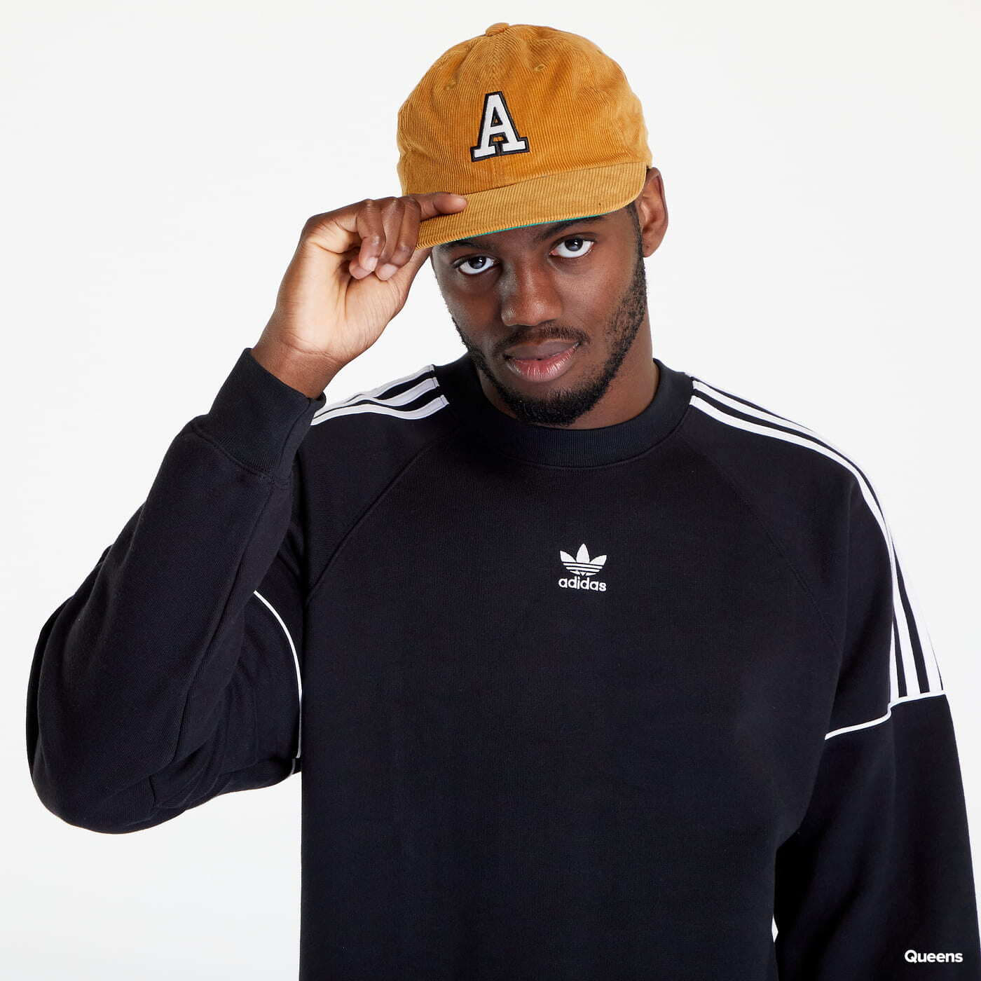 Sweatshirts adidas Originals Rekive Crew Sweatshirt Black Queens