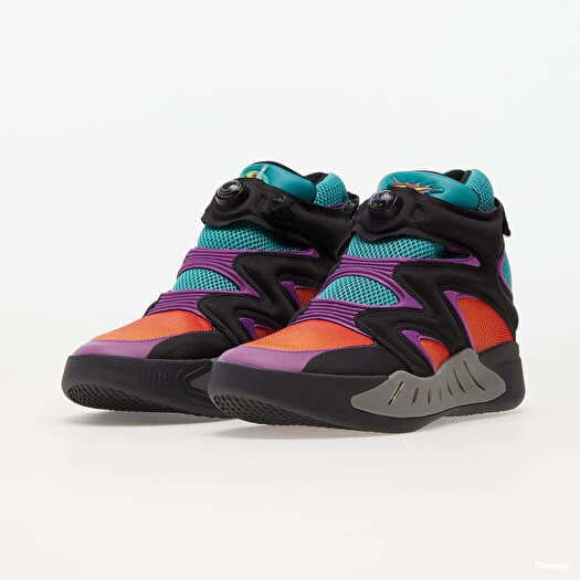 と Men's sneakers and shoes Reebok Looney Tunes Instapump Fury
