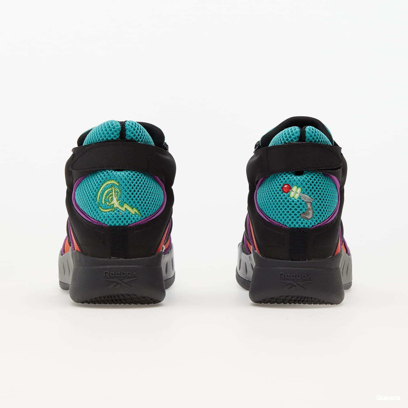 Turnschuhe und Schuhe für Männer Reebok Looney Tunes Instapump Fury Zone Core Black/ Utotea/ Pripur