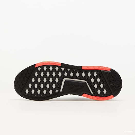 adidas nmd_r1 core black signal green