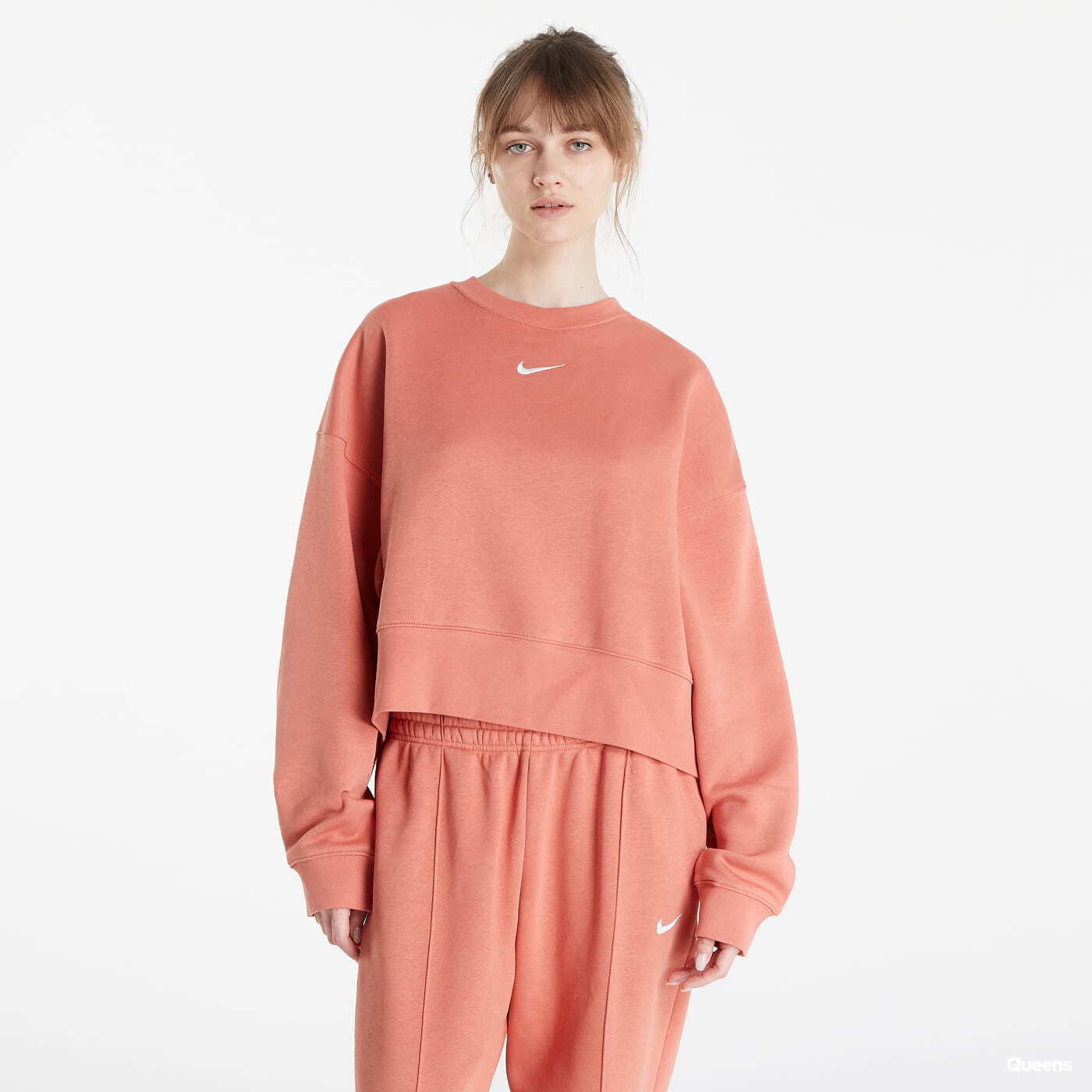 Hoodies and sweatshirts Nike Sportswear Collection Essentials Oversized Fleece Crew Sweatshirt Red Queens