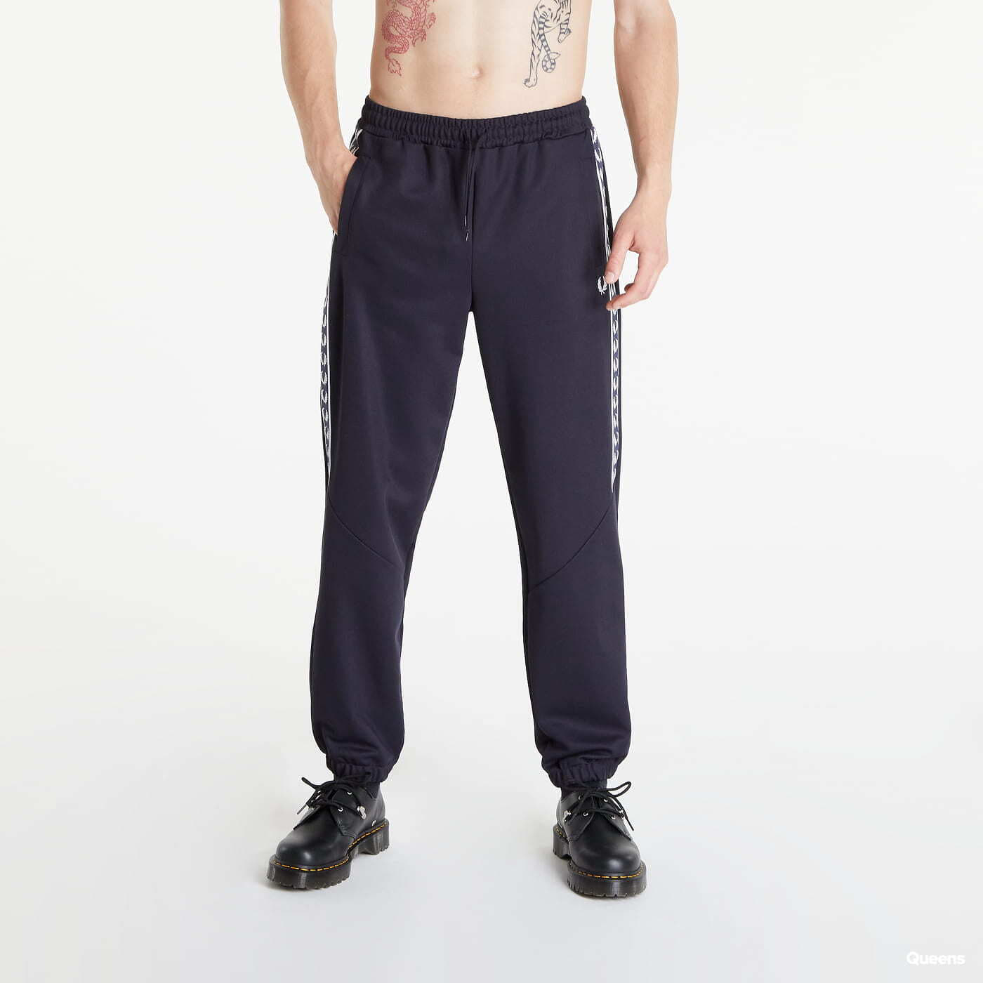 Treninguri FRED PERRY Panelled Taped Track Pant navy