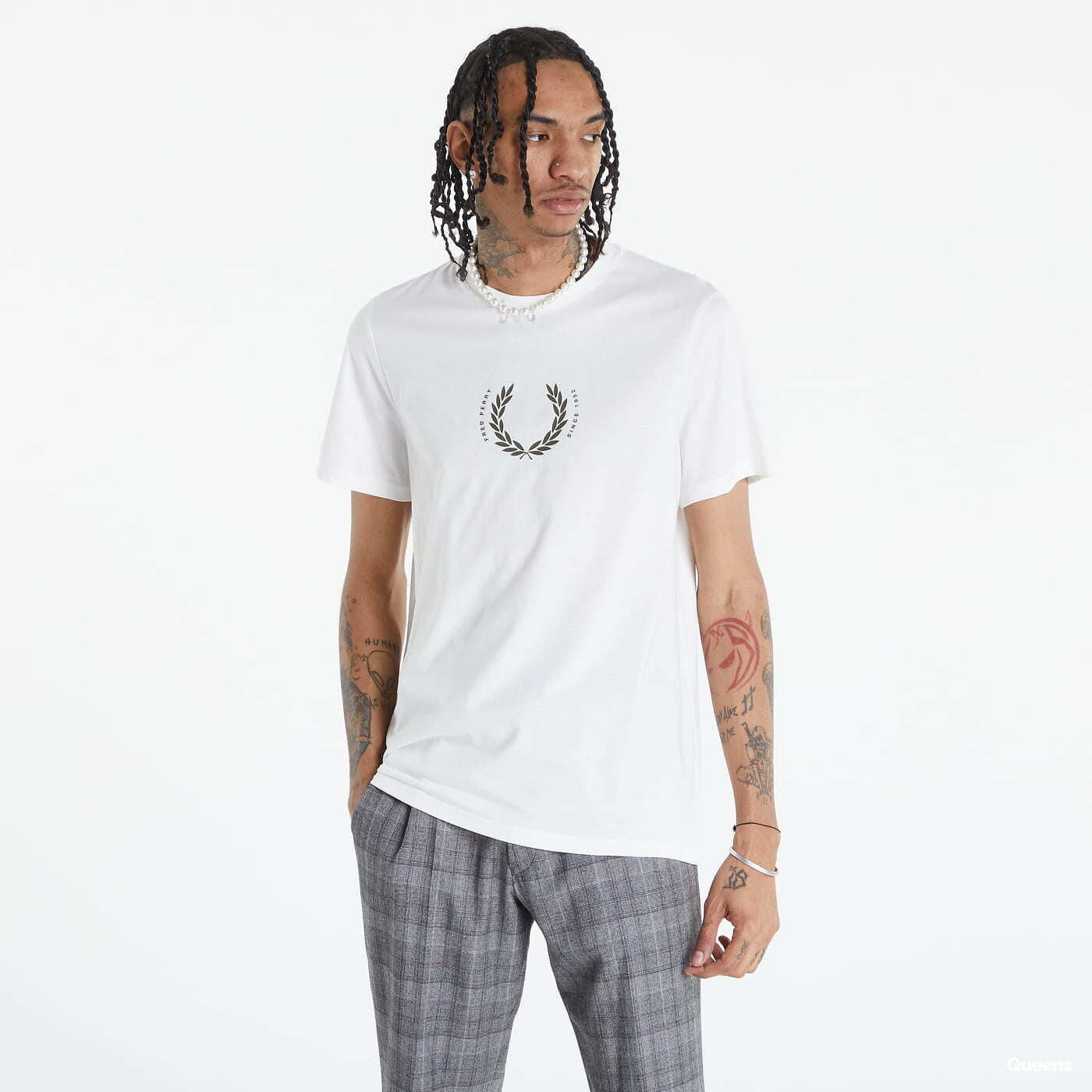 T-shirts FRED PERRY Laurel Wreath T-shirt White