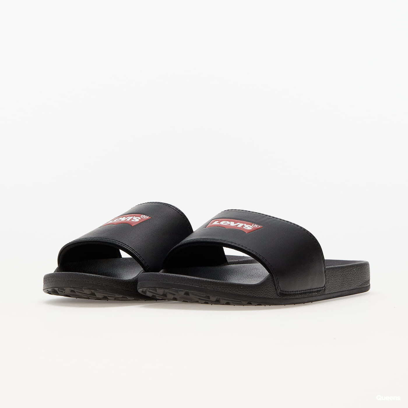 Zomerschoenen, sneakers en slippers Levi's ® June Batwing Black