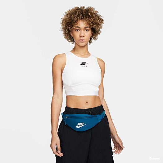 Nike heritage sales crop top