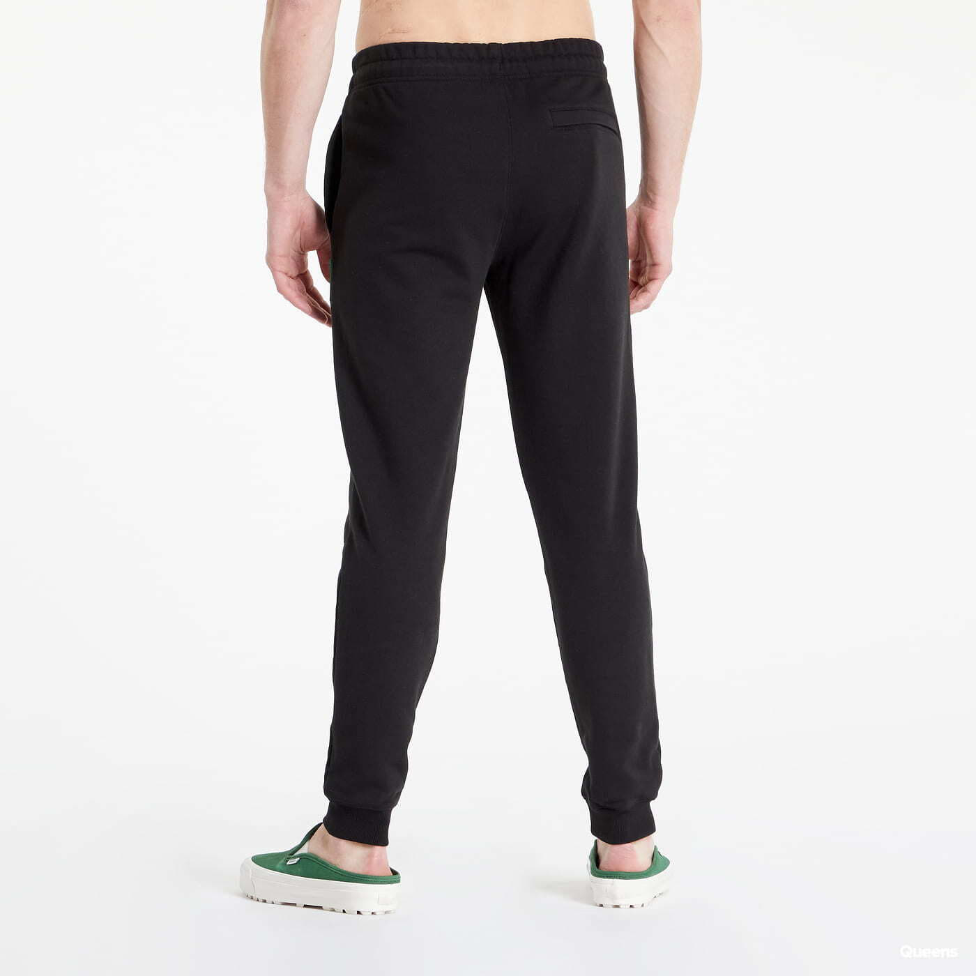 Spodnie dresowe Puma x Minecraft Sweatpants černé