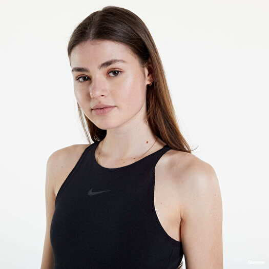 Nike Women's Luxe Cropped Novelty Tank Top W - Black – Manor.