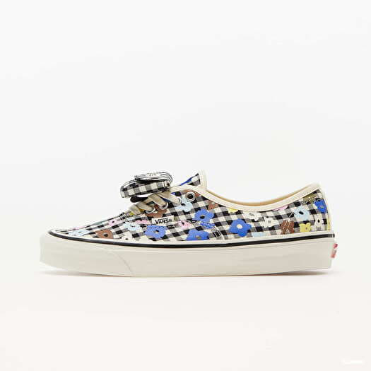 Vans x Sandy Liang Women s Authentic 44 DX