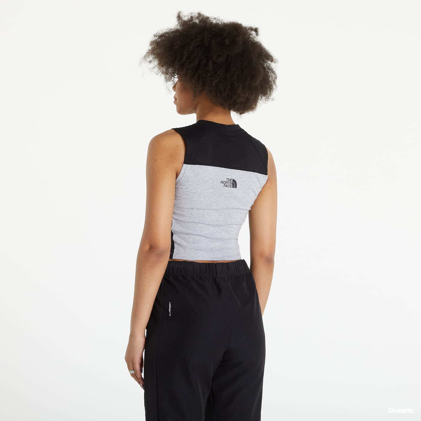 Majice s kratkimi rokavi The North Face Cropped Fitted Tank Top Tnf Light Grey Heather