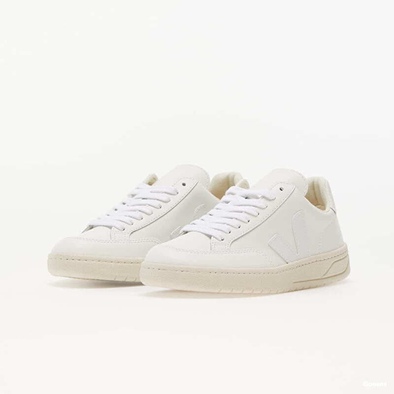 Veja V-12 Leather extra white