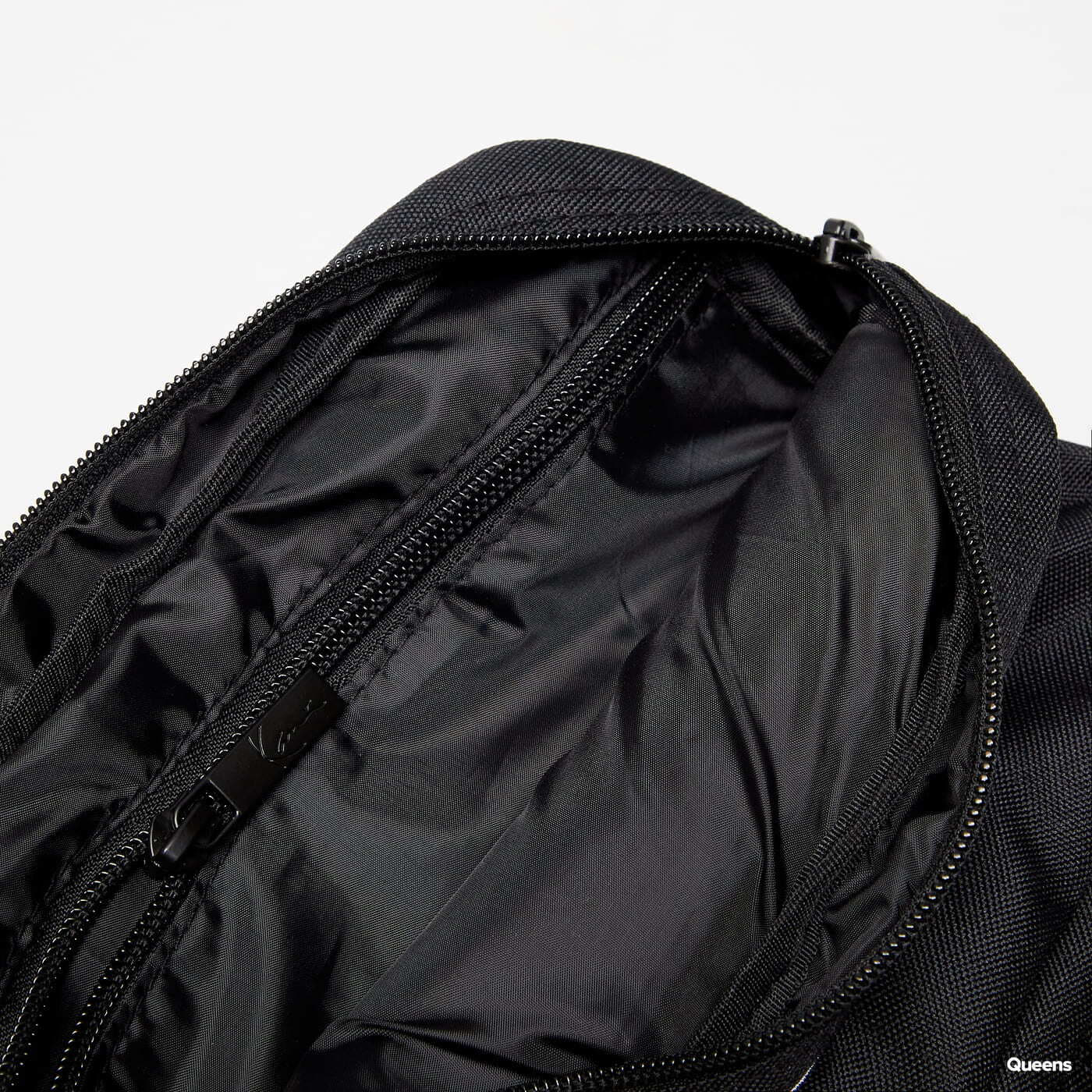 Accesorios Karl Kani Signature Tape Hip Bag Black/ White