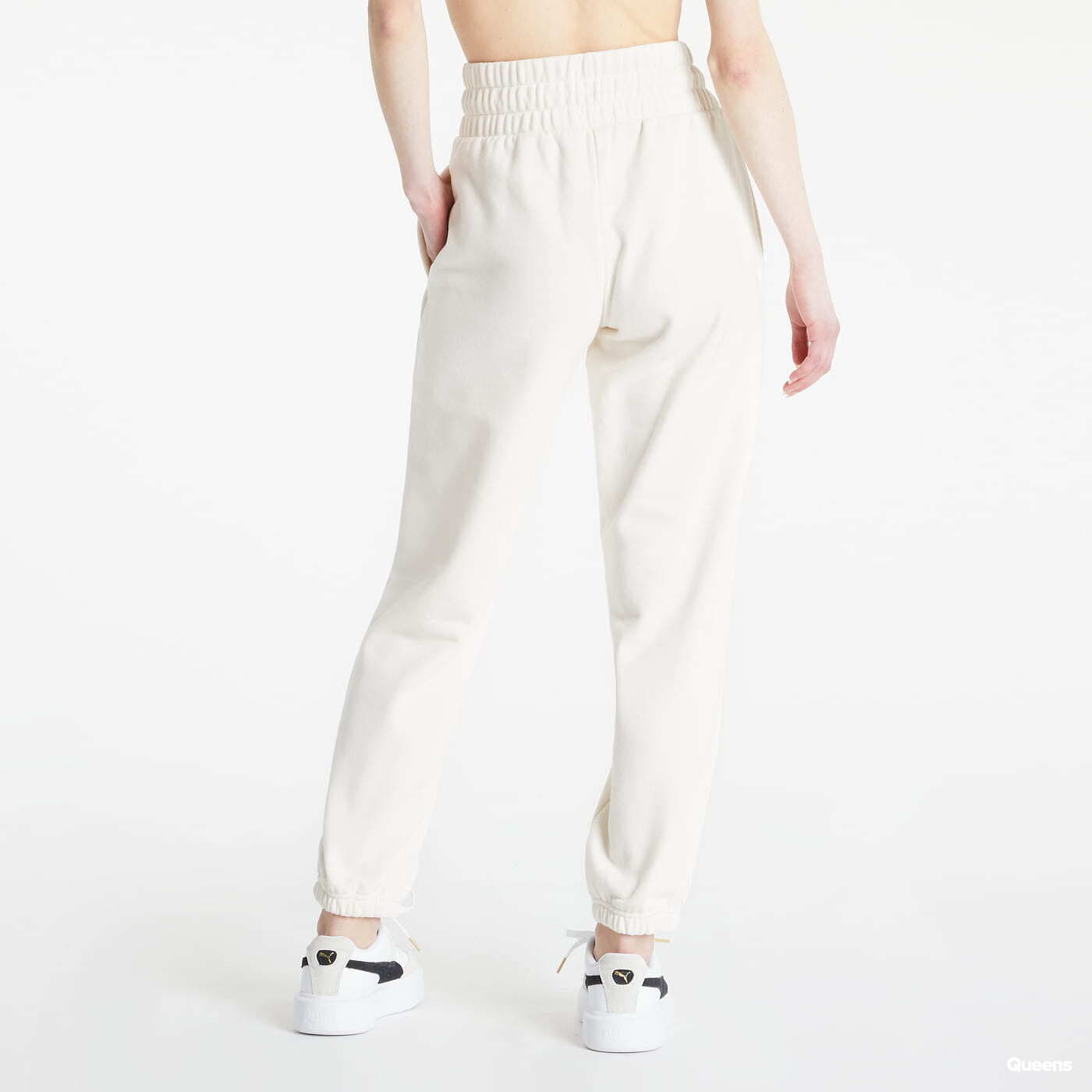 Trainingsbroeken Puma Classics Relaxed Pants Creamy