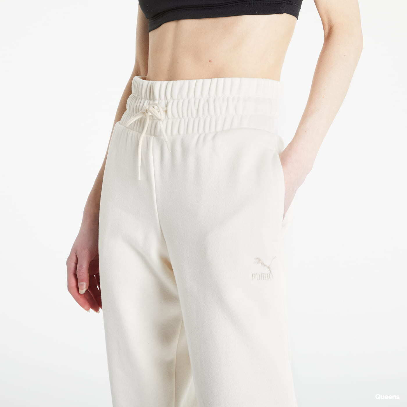 Trainingsbroeken Puma Classics Relaxed Pants Creamy