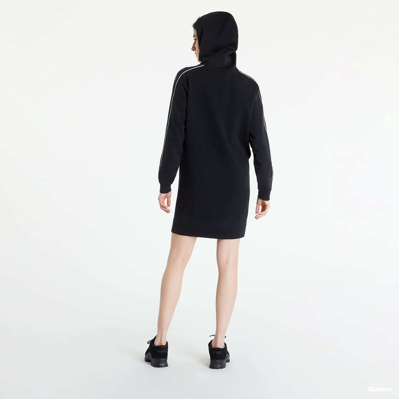 Hoodies and sweatshirts Nike MLNM FLC Dress Black Queens
