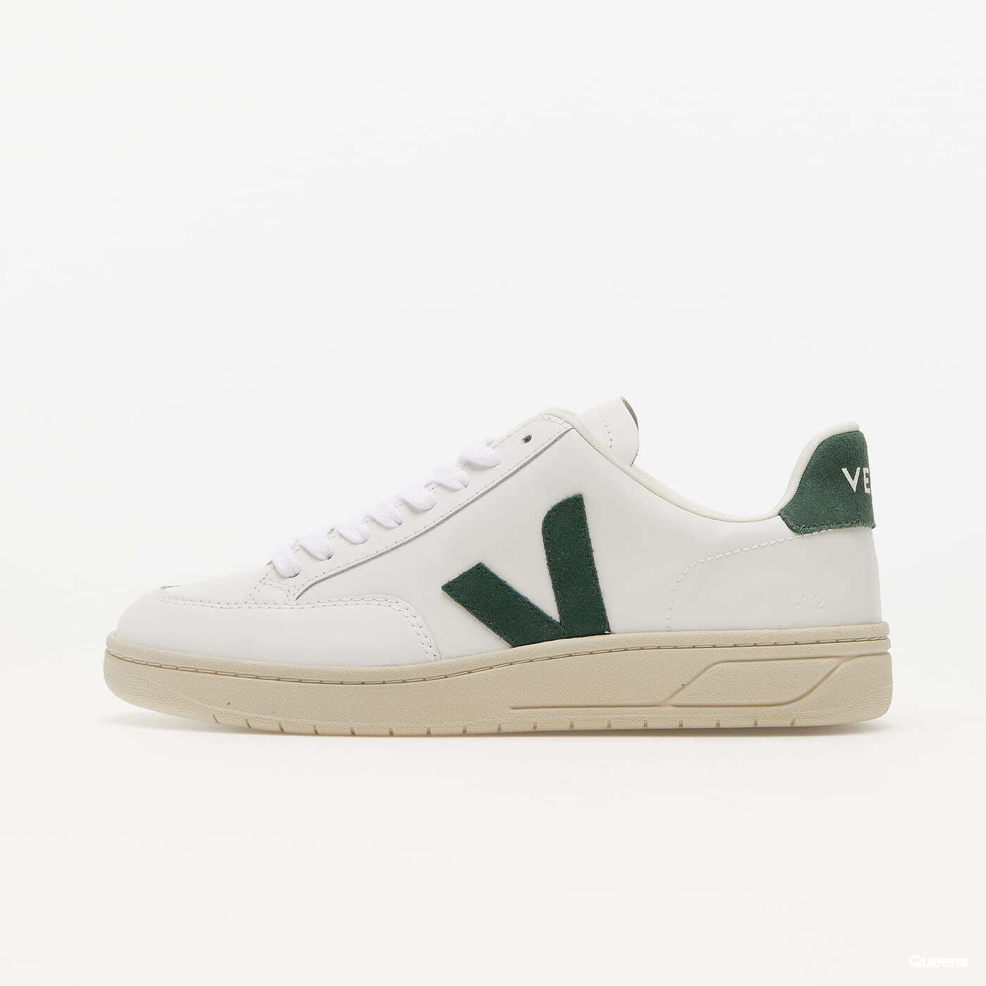 Men's sneakers and shoes Veja V-12 Leather Extra White/ Cyprus