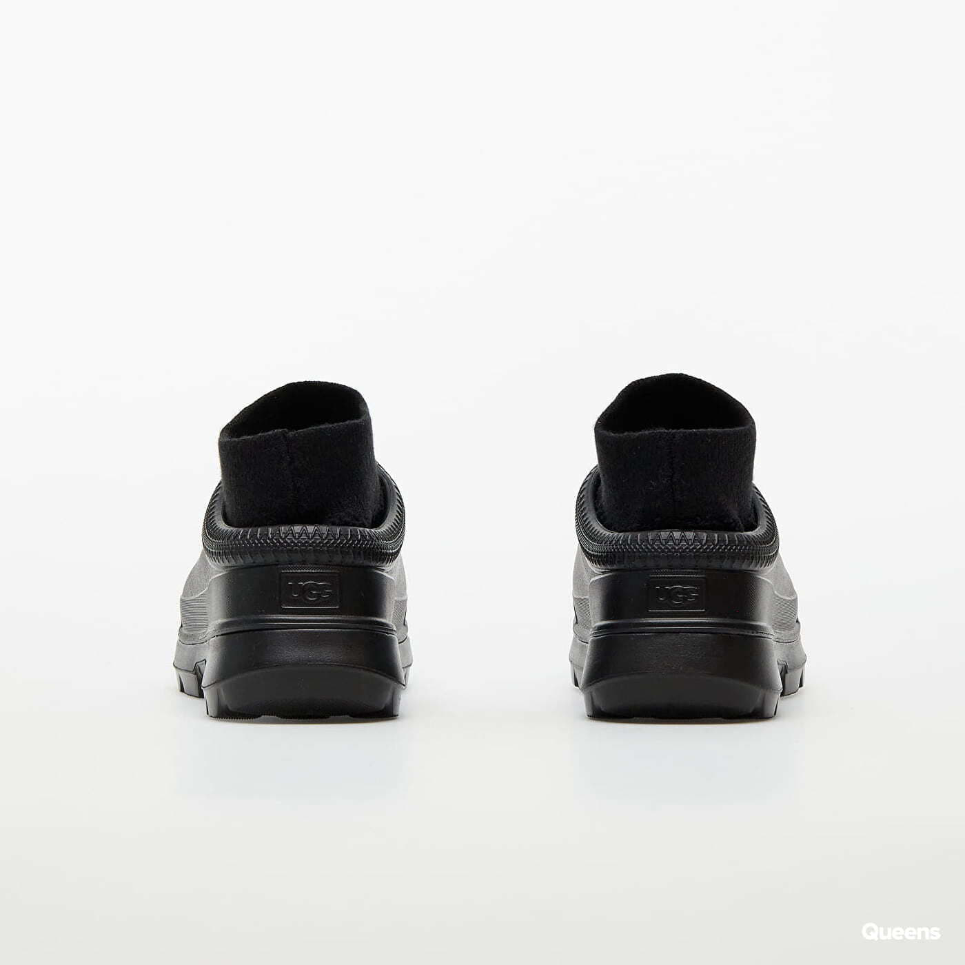 Adidași și pantofi pentru femei UGG W Tasman X Black