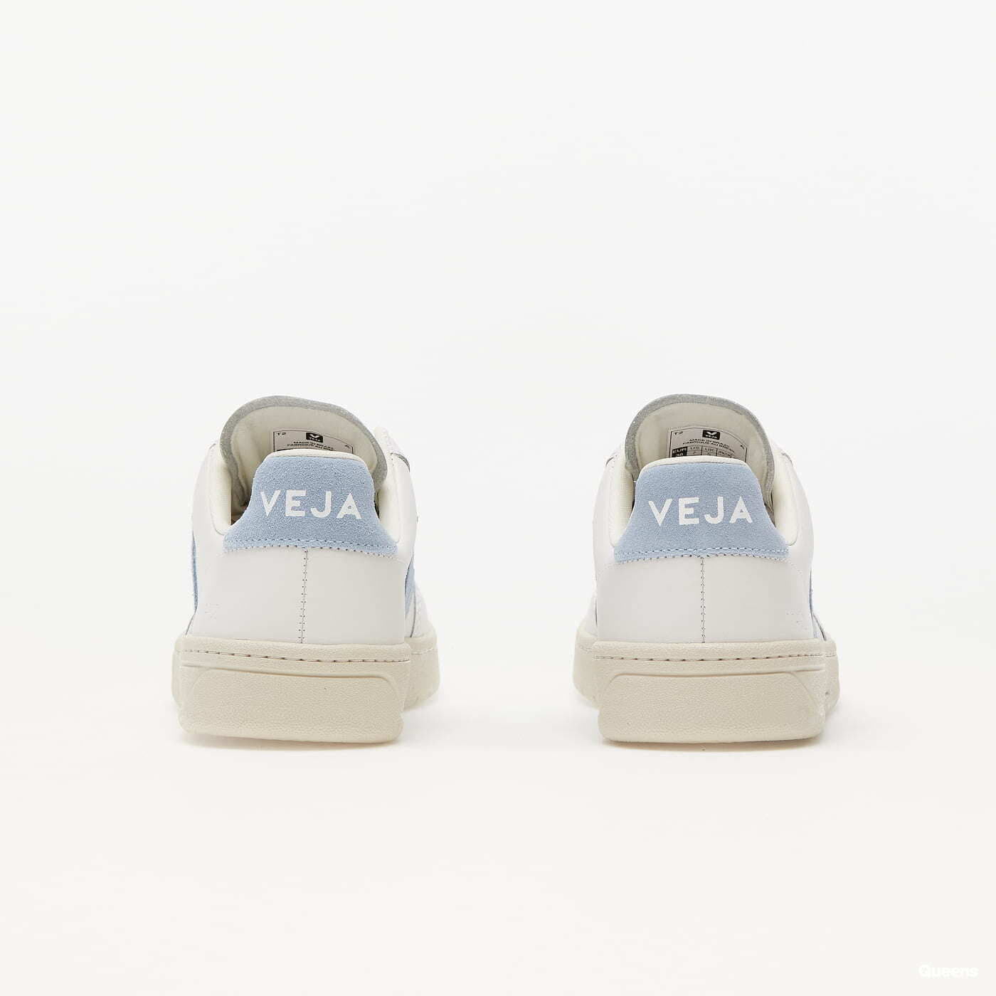 Sneakers und Schuhe für Frauen Veja V-12 Leather extra-white-steel