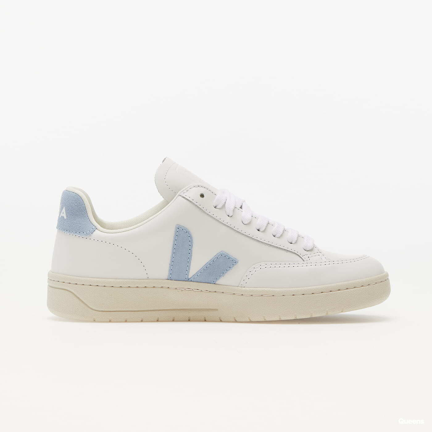 Sneakers und Schuhe für Frauen Veja V-12 Leather extra-white-steel