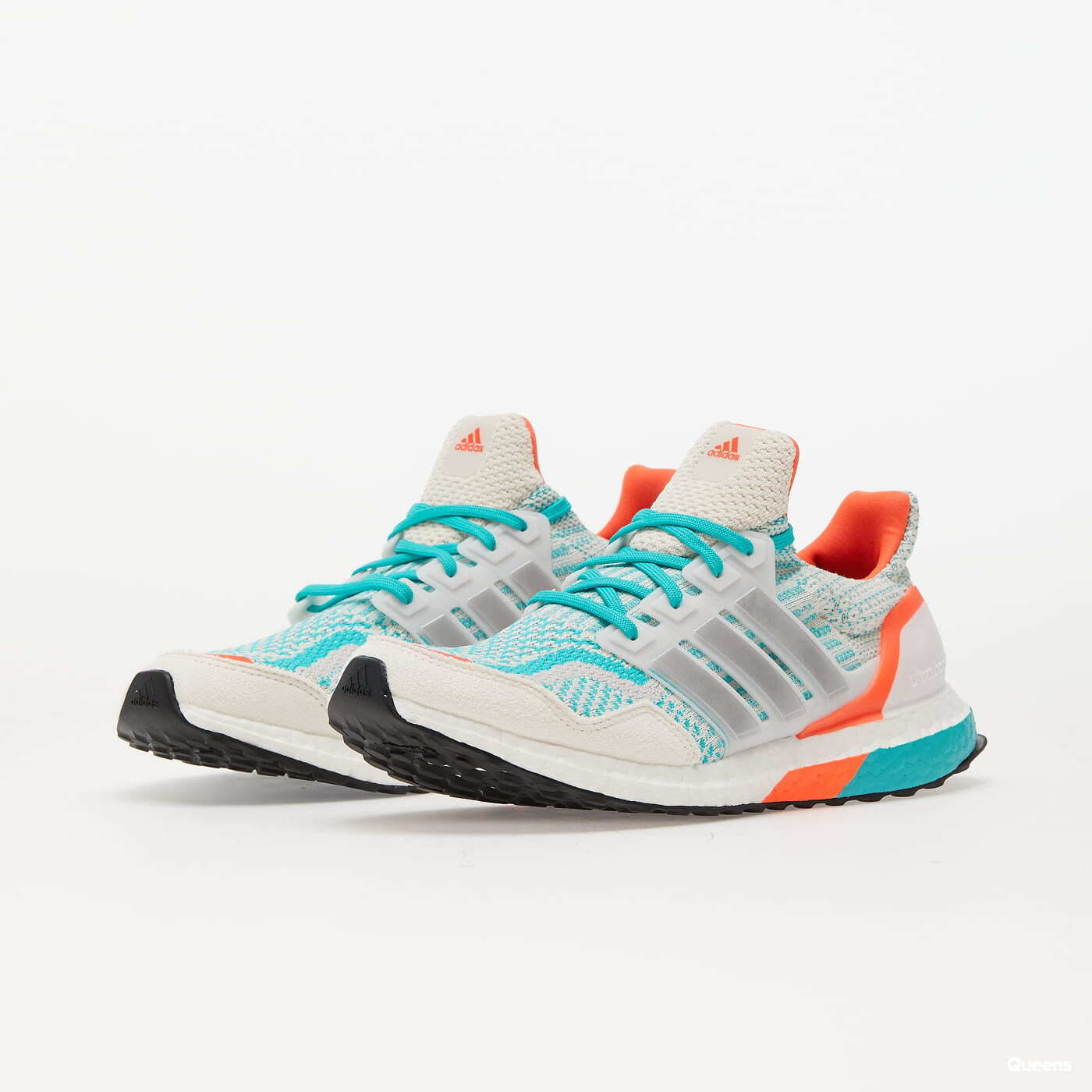 Men's sneakers and shoes adidas Performance Ultraboost 5.0 DNA Chalk White/ Silver Metallic/ Mint Rush