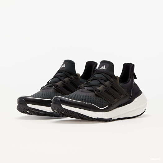 Ultraboost shoes core black store