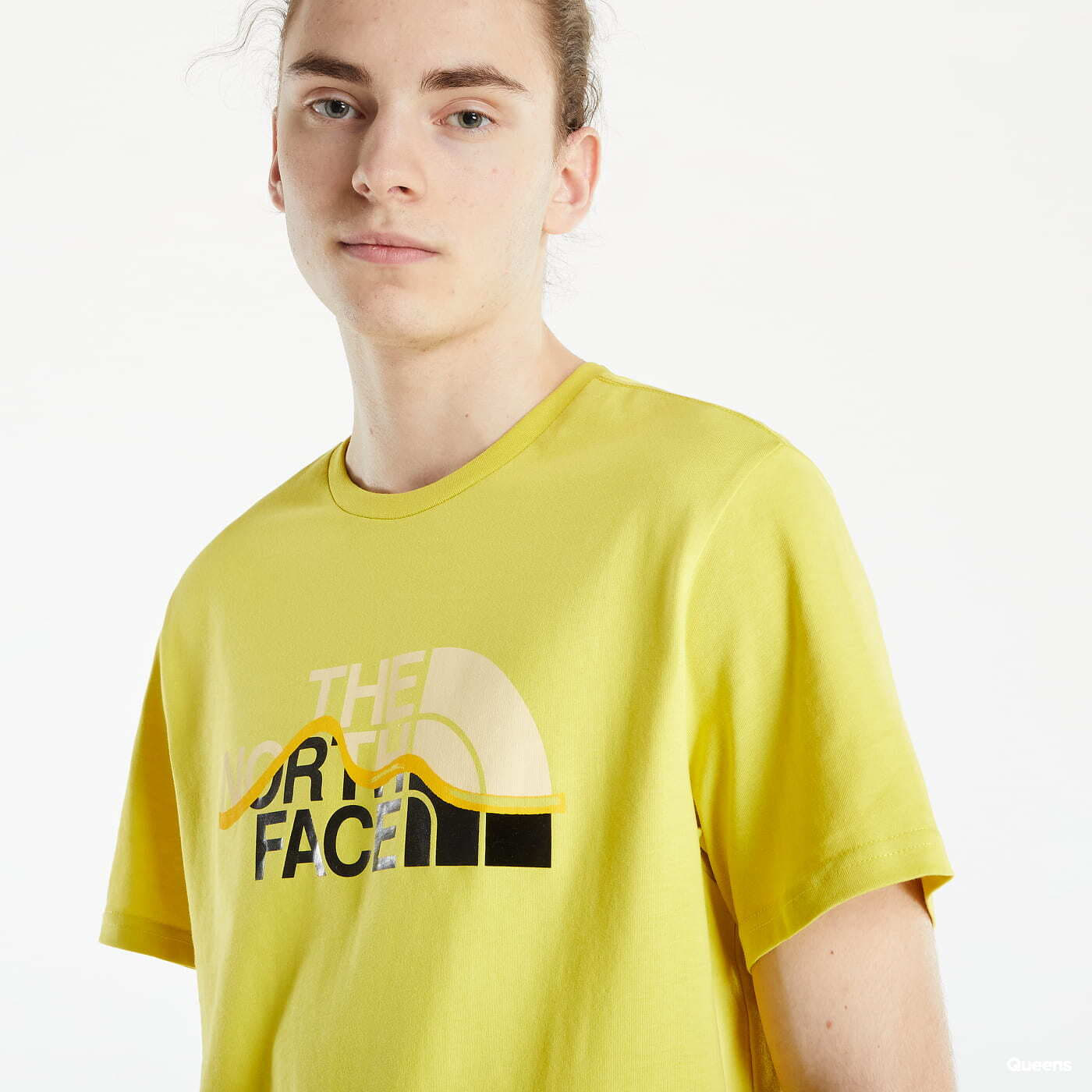 Marškinėliai The North Face Mountain Line Tee Yellow