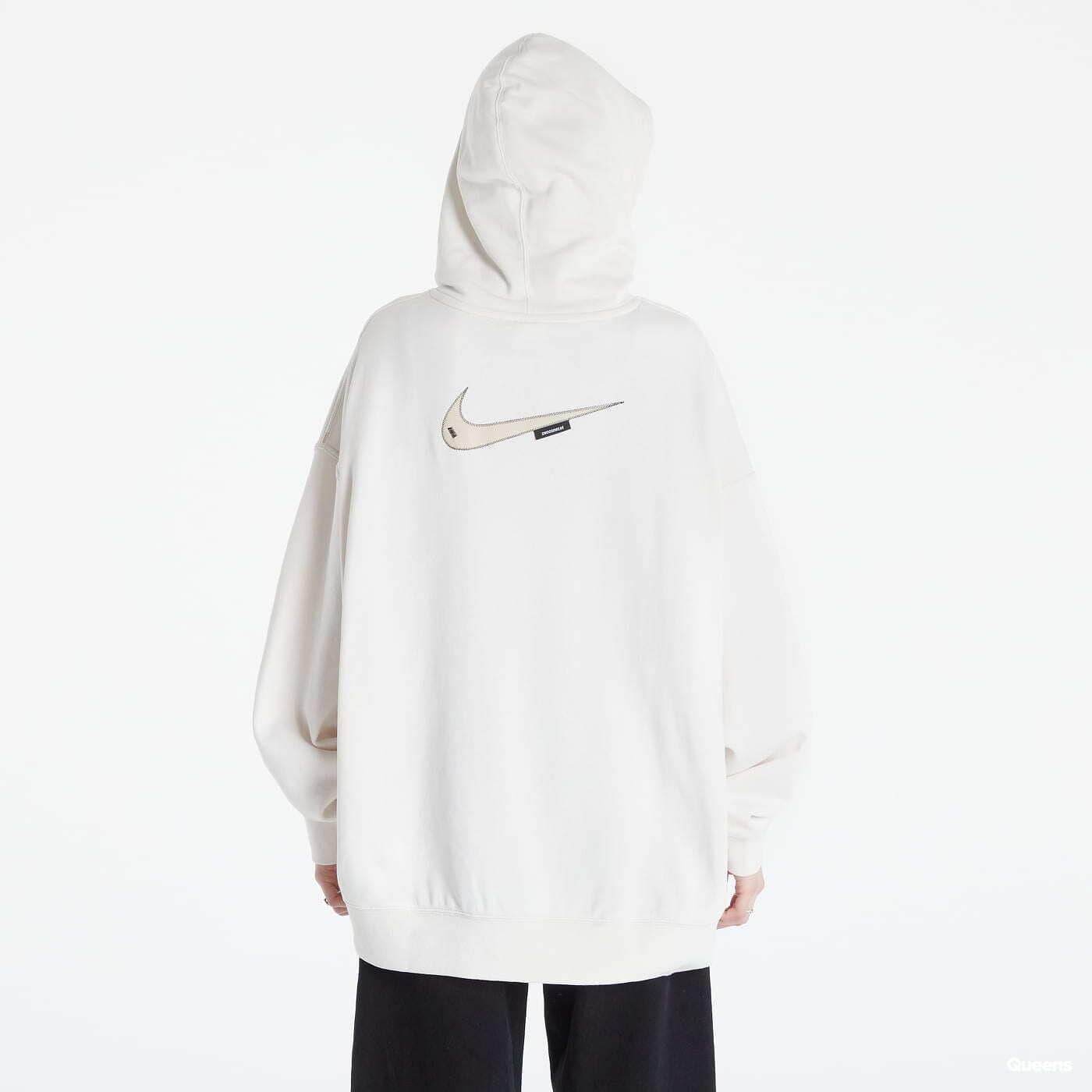 Black and white nike sweater womens clearance