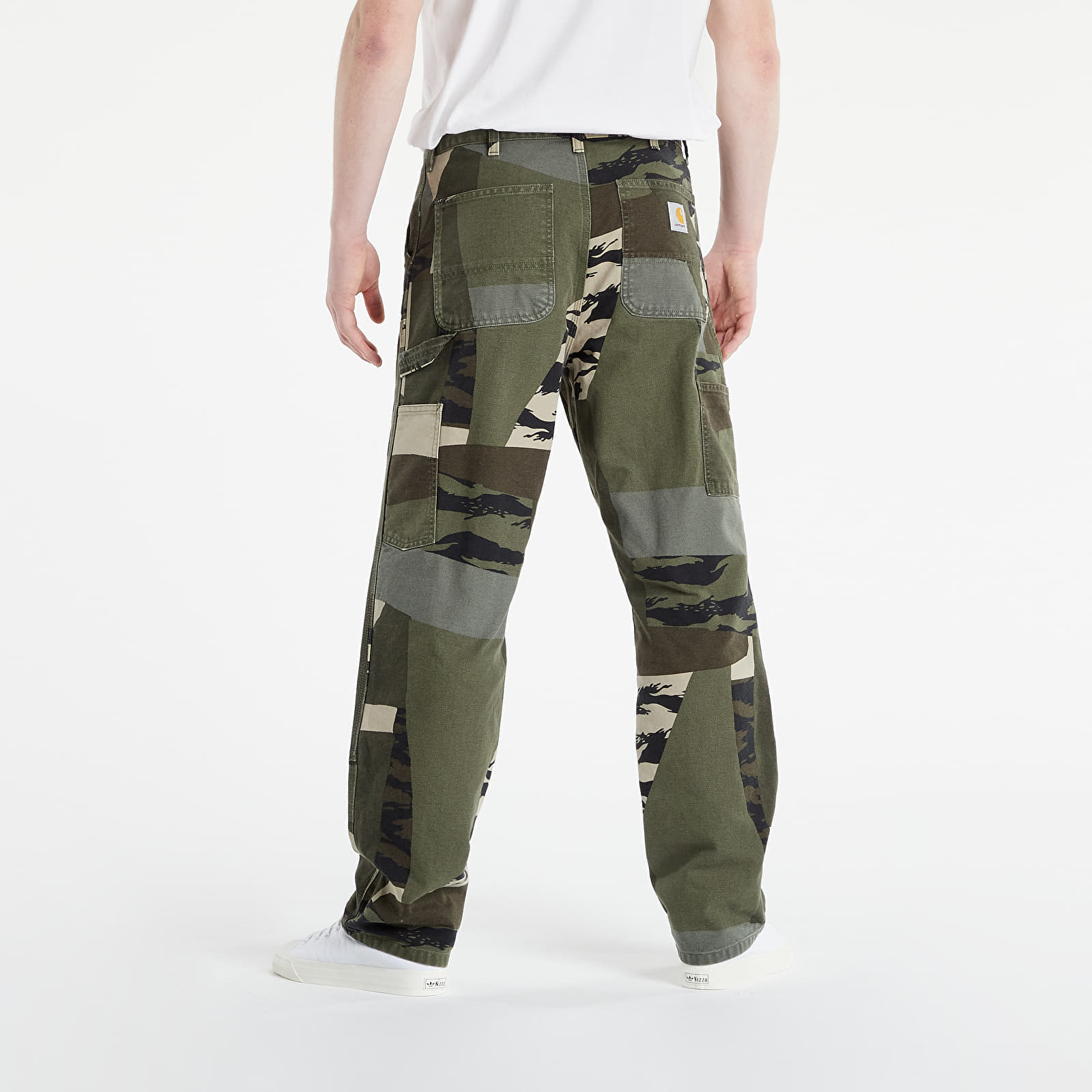 Carhartt camo pants deals
