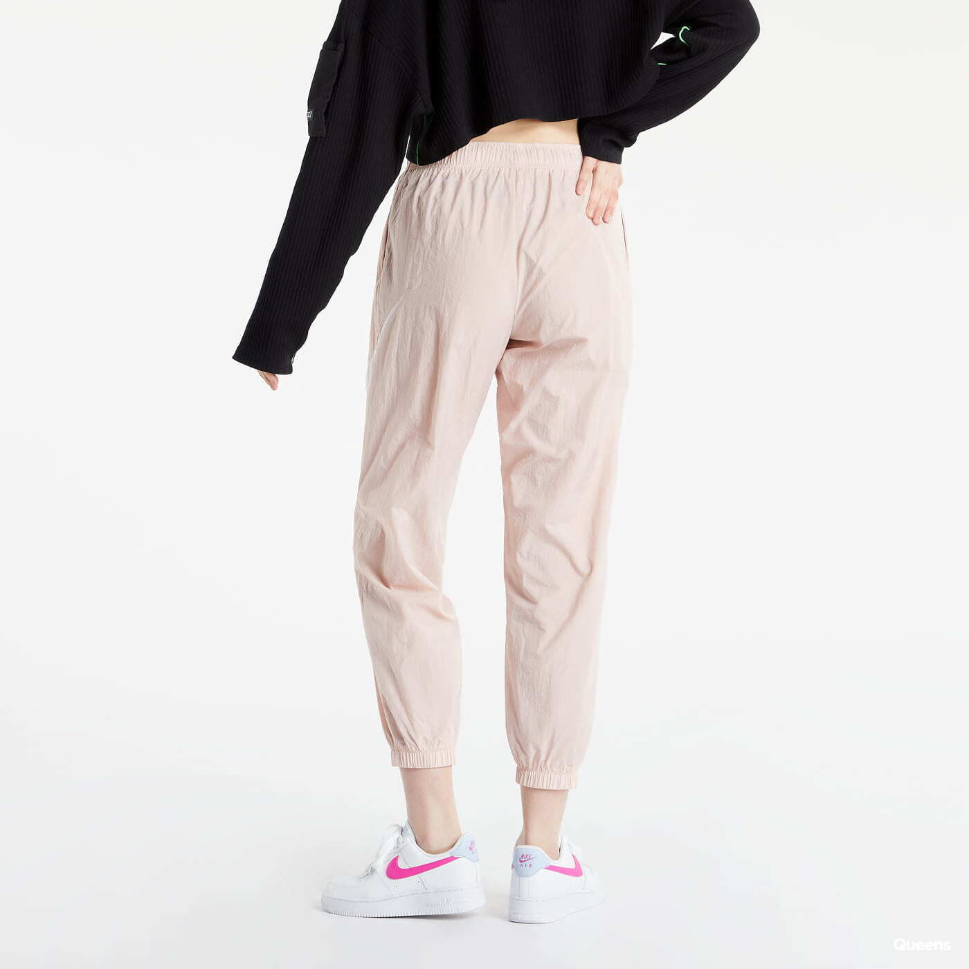 Tepláky Nike Sportswear Essential Easy Woven Pants Pink