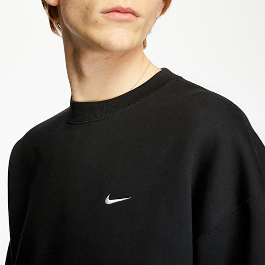 Black deals nike crewneck