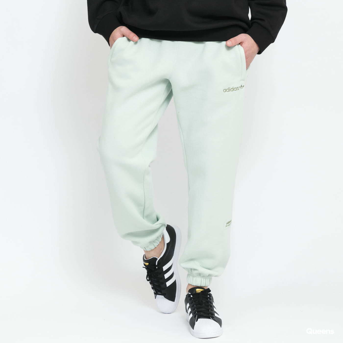 Sweatpants adidas Originals Trefoil Linear SP Light Mint