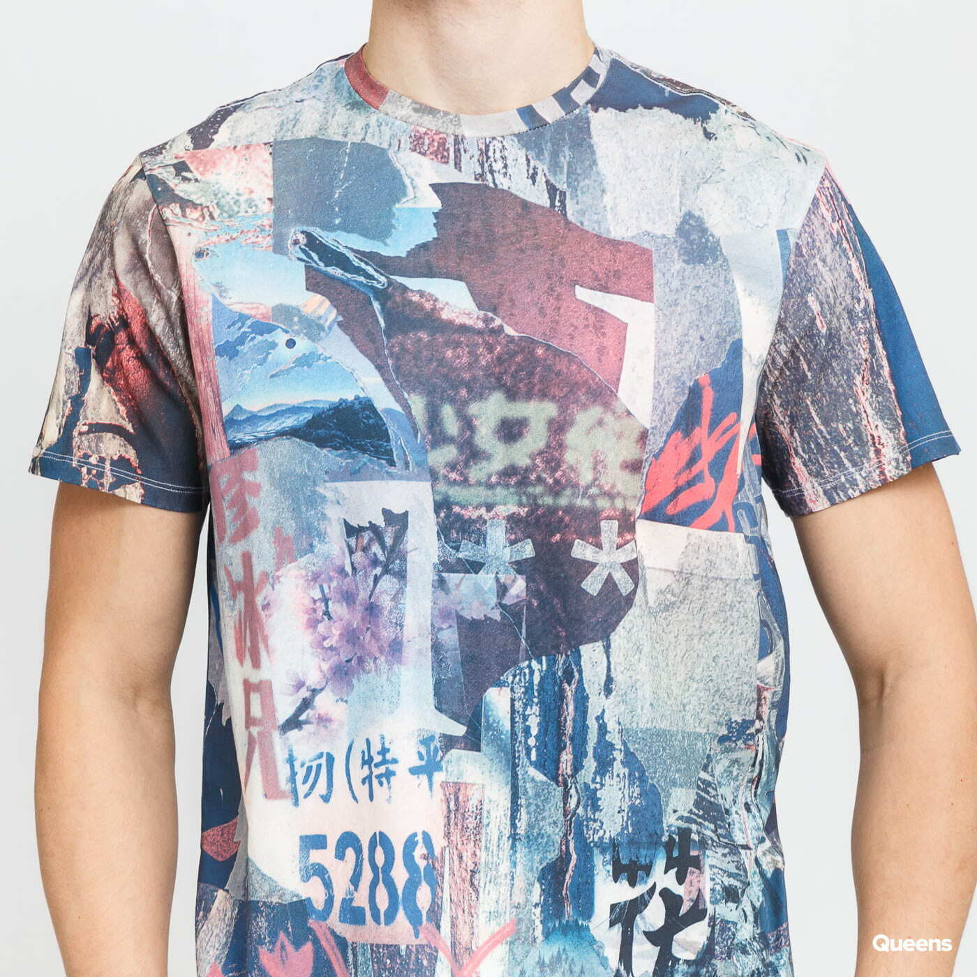 Camisetas GUESS M Poster Collage Tee multicolor