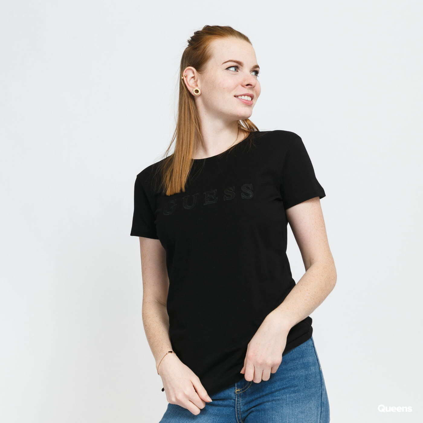 T-shirts GUESS W Classic Front Logo Tee Black